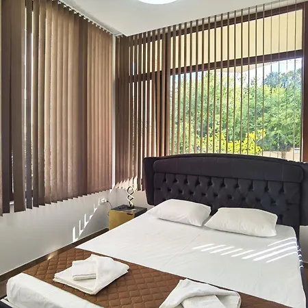 Cabacum Pleasure Beachfront - 50m To And Pool Apartment *