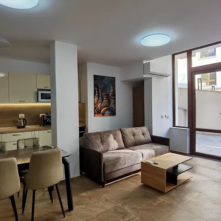 Apartment Cabacum Pleasure Beachfront - 50m To And Pool Warna