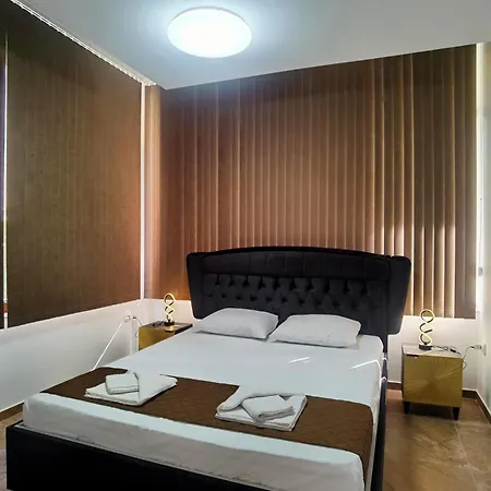 Cabacum Pleasure Beachfront - 50m To And Pool Warna